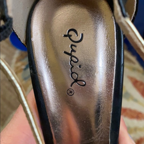 Black and Gold peep toe size 9 - Picture 8 of 8